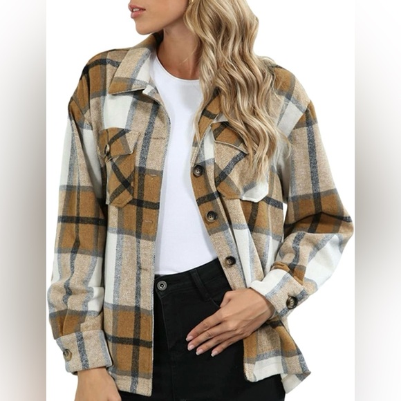 Woman’s Flannel Plaid Button Down Shacket Jacket Coat Size Med heavy duty - Picture 1 of 8